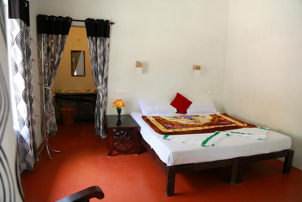 Marari John'S Beach Apartment Mararikulam Exterior photo